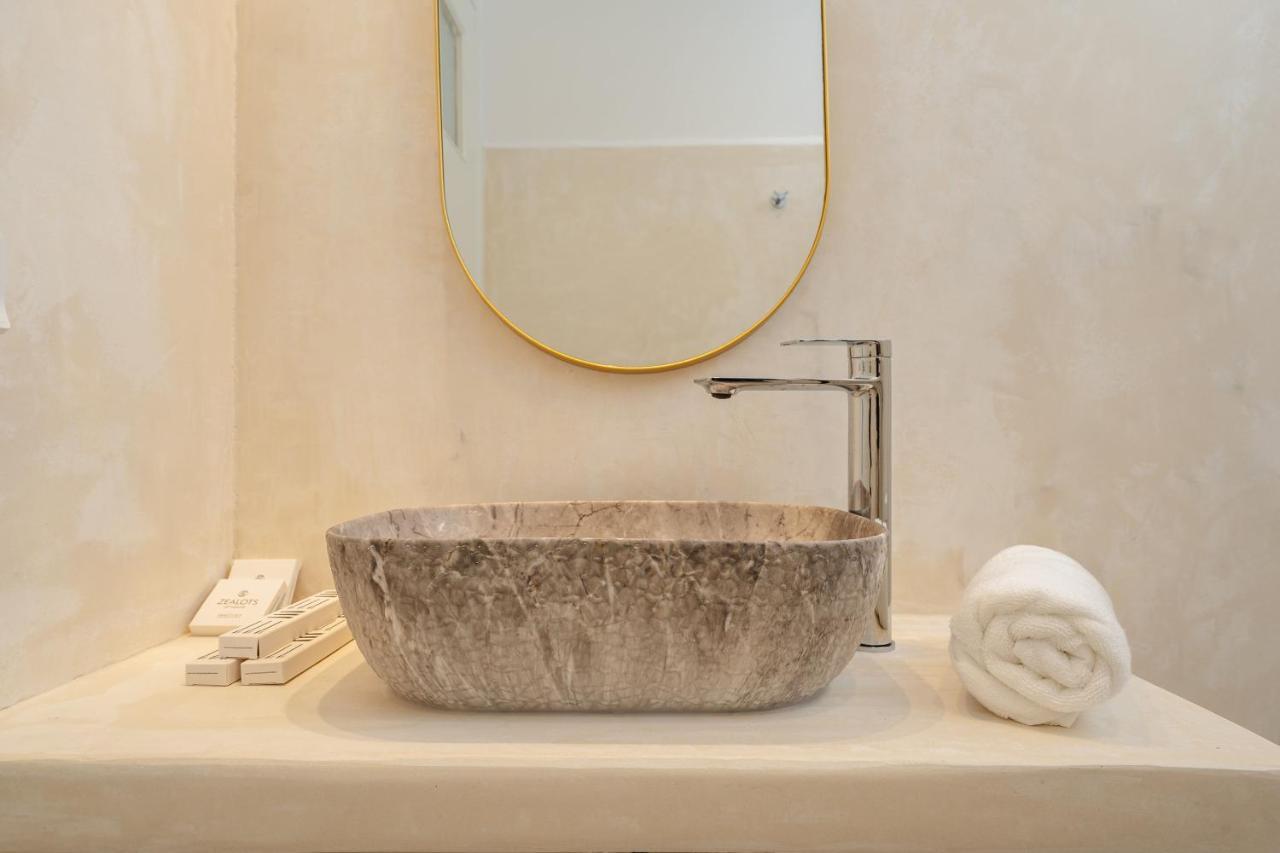 Celestial Seaview Apartments- Apollon Naxos City ภายนอก รูปภาพ