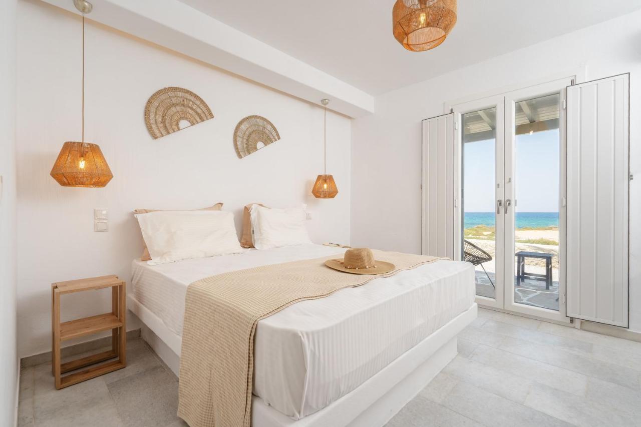 Celestial Seaview Apartments- Apollon Naxos City ภายนอก รูปภาพ