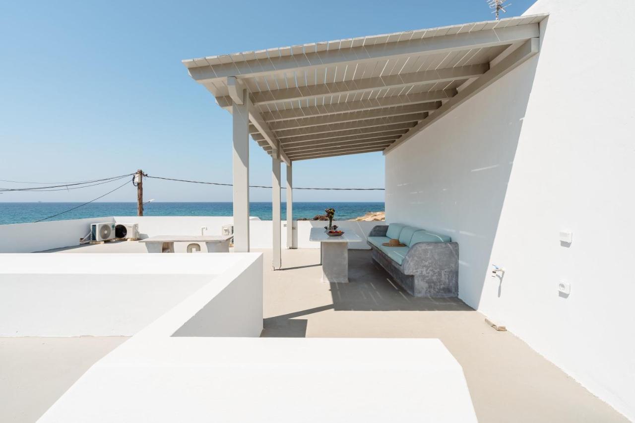 Celestial Seaview Apartments- Apollon Naxos City ภายนอก รูปภาพ